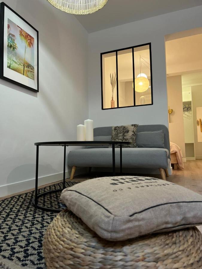 Apartment Bright T2 Of 34 M Renovated In The Downtown Marseilles