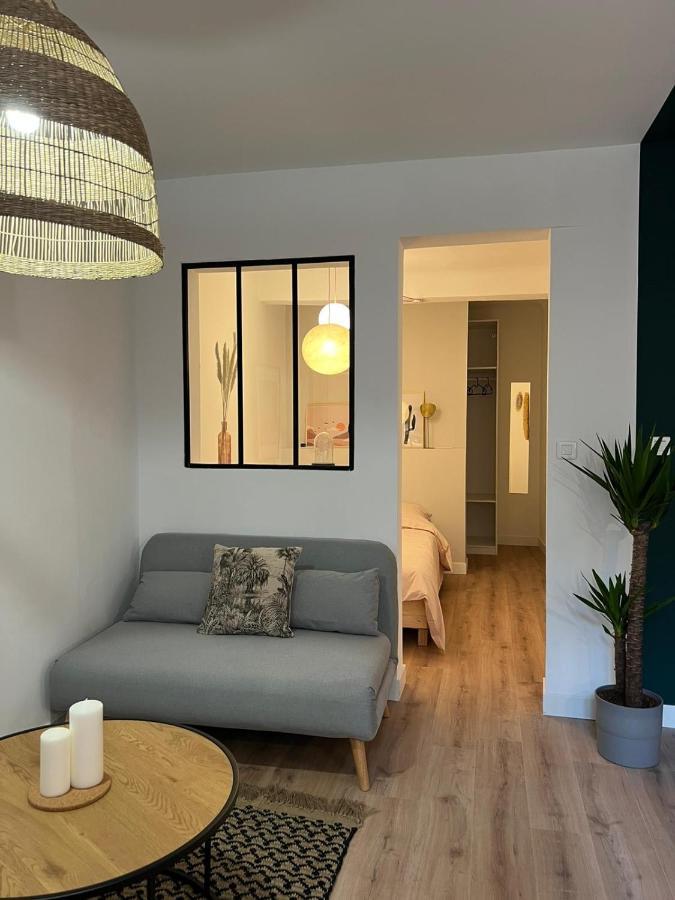 Apartment Bright T2 Of 34 M Renovated In The Downtown *