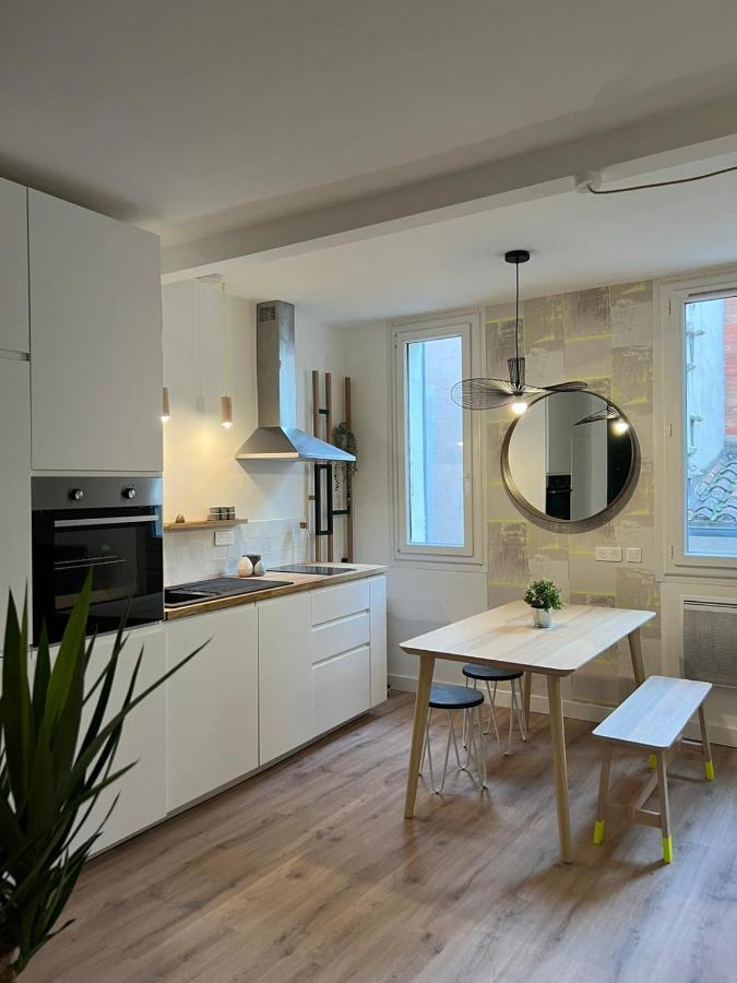 Bright T2 Of 34 M Renovated In The Downtown Apartment *